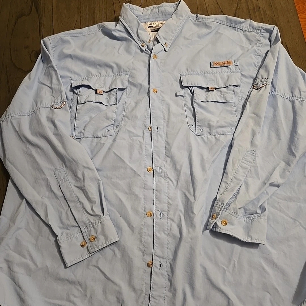 Columbia Light Blue Button-Up Shirt